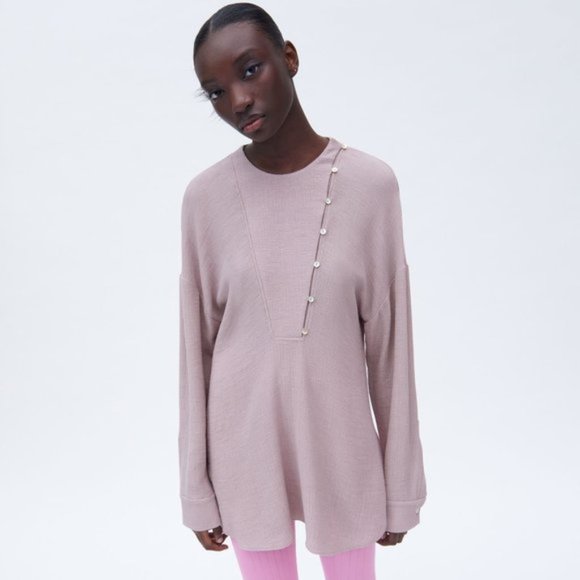 ZARA Flowy Round Neck Front Button Structured Shirt - Picture 2 of 6